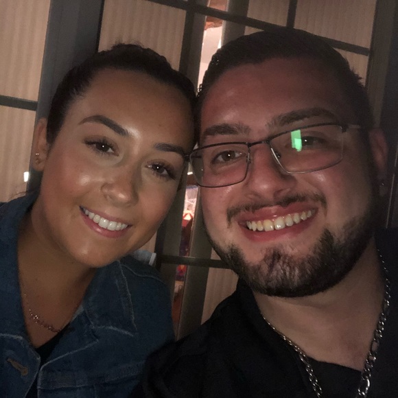 Meet your Posher, Kristen - Picture 1 of 1